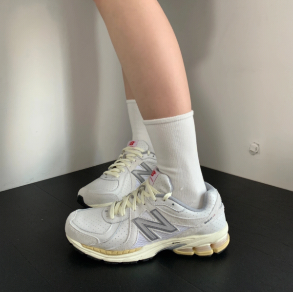 Giày New Balance x Thisisneverthat 860V2 White ML860TW2 - Ảnh 3