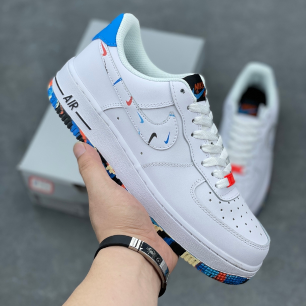 Giày Nike Air Force 1 LV8 GS 'Swoosh Pack' DM7597-100 - Ảnh 2