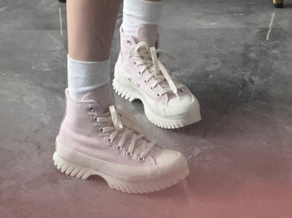Giày Converse Women's CT All Star Lugged 2.0 Hi Sneaker 'White' A02424C - Ảnh 4