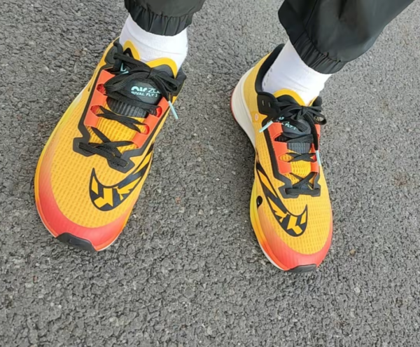 Giày Nike Air Zoom Rival Fly 3 Ekiden DO2424-739 - Ảnh 4