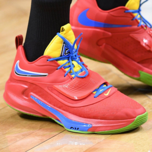 Alternative view of Giày Nike Zoom Freak 3 'Uno Red' DD0331-600