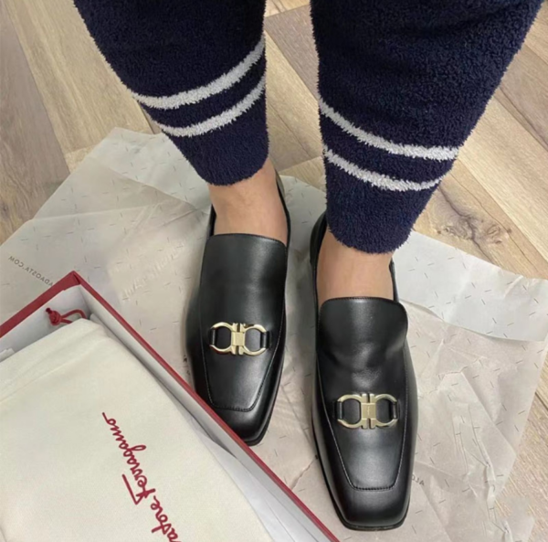 Giày Salvatore Ferragamo Loafer & Moccasin Shoes 01R420733041 - Ảnh 2