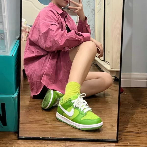 Giày Nike Dunk Low 'Vivid Green' DH9765-301 - Ảnh 2