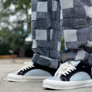 Alternative view of Giày Vans Taka Hayashi x Snake Trail 'Black Mirage Grey' VN0A4UWR2W6