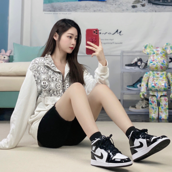 Giày Nike Air Jordan 1 Mid SE GS 'All Star 2021' DD2192-001 - Ảnh 2