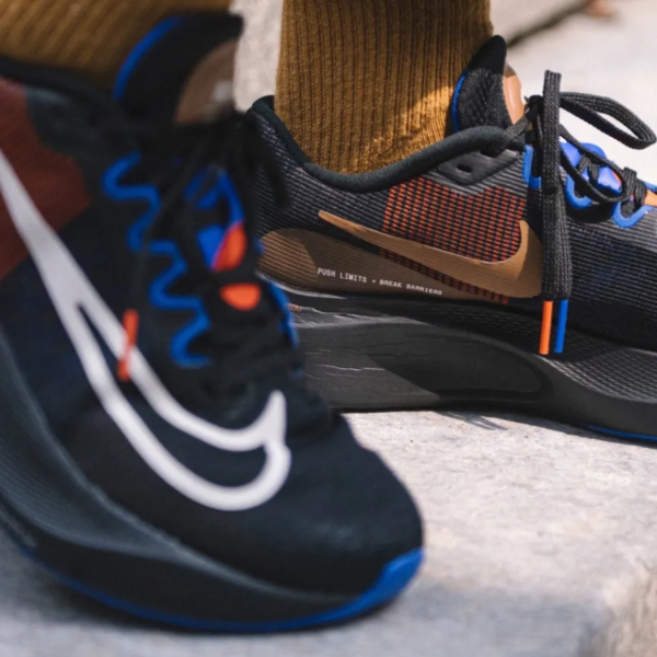 Giày Nike Zoom Fly 5 'A.I.R. Hola Lou' DR9837-001 - Ảnh 3