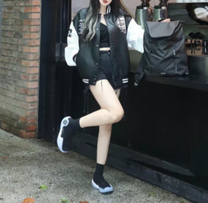 Alternative view of Giày Lining x Glare Way Of Wade 'Black' ABCS073-4