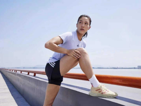 Giày Adidas Wmns 4DFWD 'Halo Blush' Q46444 - Ảnh 4