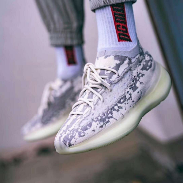 Giày Adidas Yeezy Boost 380 Alien FV3260 - Ảnh 3