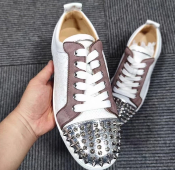 Giày Christian Louboutin Louis Junior Spikes Orlato 3211037Q706 - Ảnh 3