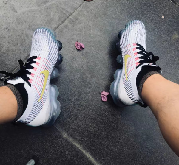 Giày Nike Air VaporMax Flyknit 3 'White Dynamic Yellow' AJ6900-103 - Ảnh 8