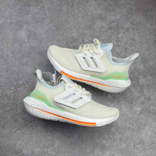 Giày Adidas UltraBoost 22 'White Blue Tint' GY6227 - Ảnh 6