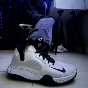 Alternative view of Giày Nike KD Trey 5 7 EP 'Wolf Grey' AT1198-100