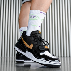 Giay Nike Jordan Legacy 312 Low 'Black Metallic Gold' CD7069-071