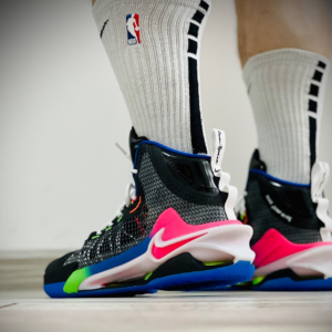 Giay Nike Air Zoom G.T. Jump 'Black Racer Pink' DX4111-064