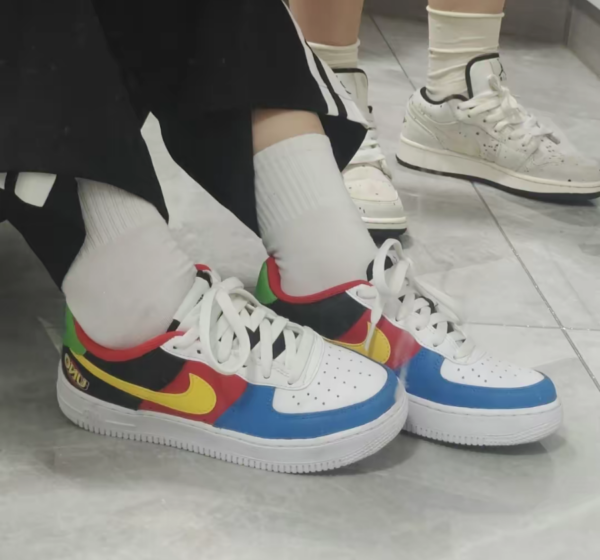 Giày Nike x Uno Air Force 1 Low DO6634-100 - Ảnh 2