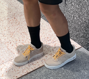 Giay Nike Air Force 1 '07 Lv8 'Moving Company' DV0794-100