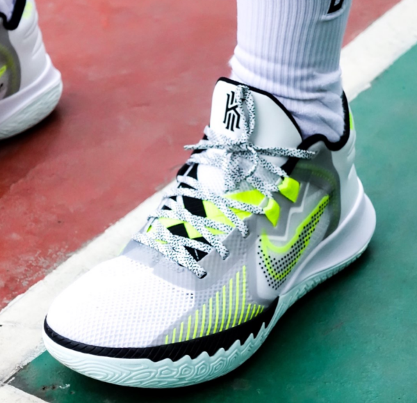 Giày Nike Kyrie Flytrap 5 EP 'White Volt' DC8991-101 - Ảnh 2