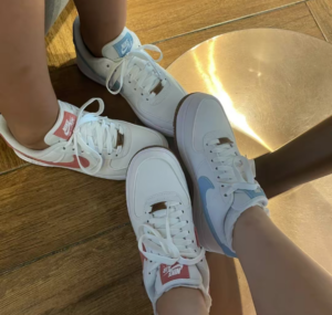 Alternative view of Giày Nike Wmns Air Force 1 Low SE 'Catechu' CZ0269-101