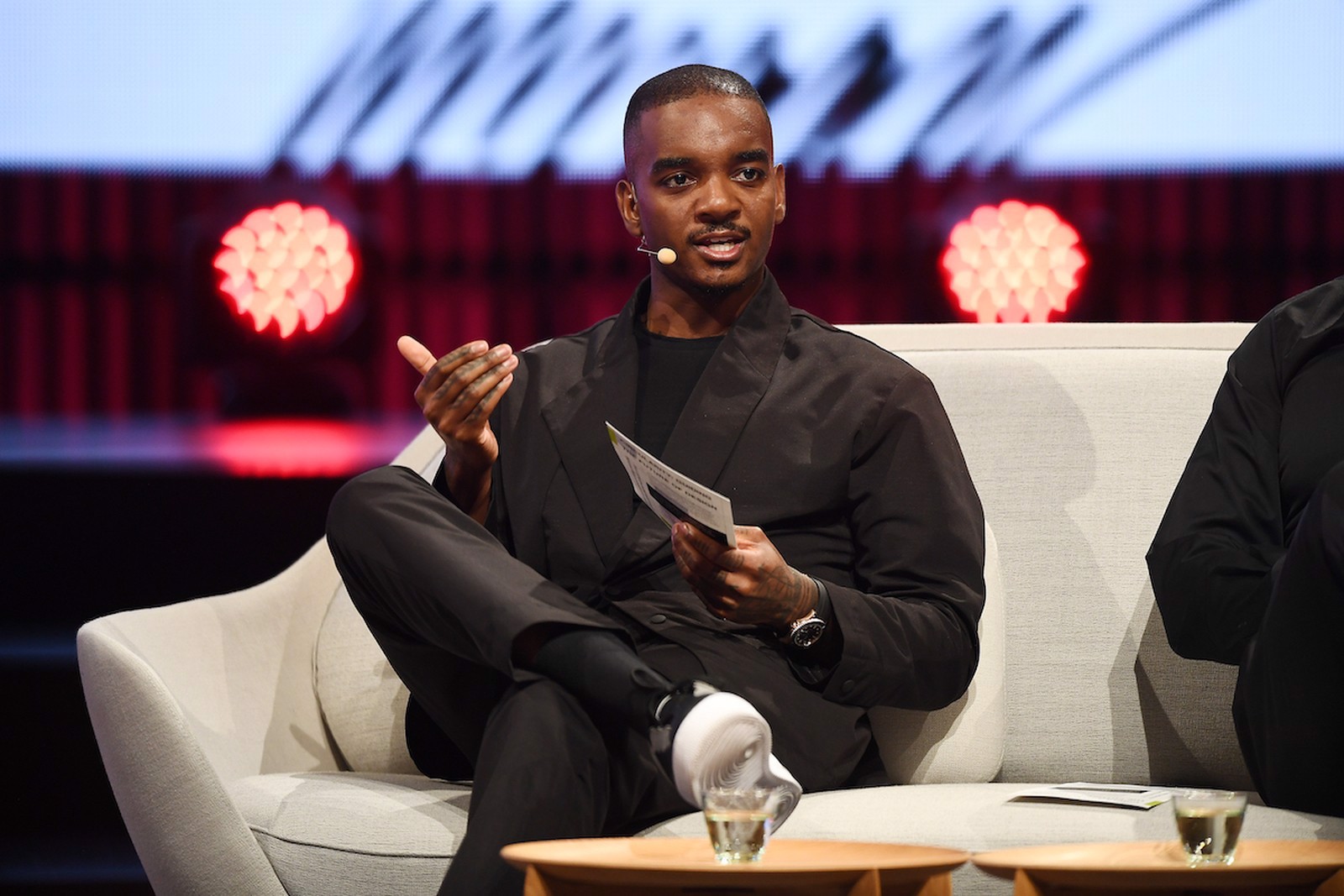 Hinh anh 1: Gap go 8 ngoi sao moi noi cua Converse cung Samuel Ross