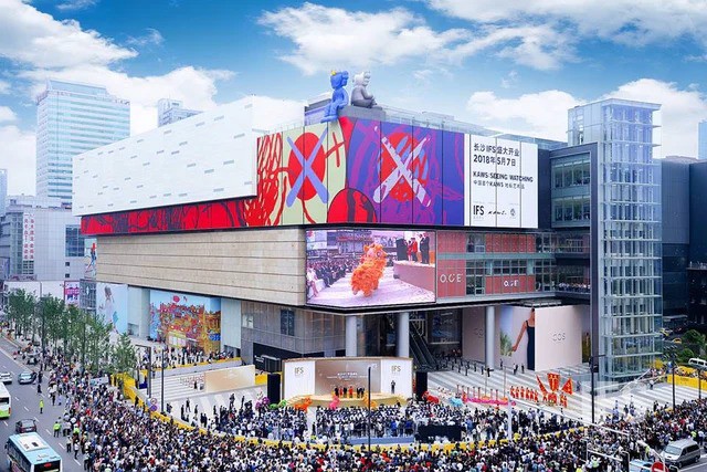 Hinh anh 3: Louis Vuitton bi cao buoc ban tui Fake ngay tai Store cua minh, phai den gap 3 gia tri san pham