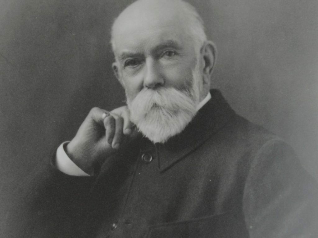 Hinh anh 2: Lich su Burberry - Chat quy toc day sang trong den tu Anh quoc