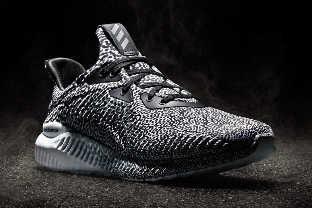 nhung-dieu-ban-can-biet-ve-tat-ca-cac-phien-ban-cua-adidas-alphabounce