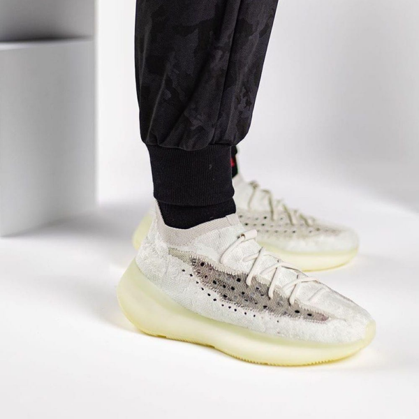 Giày Adidas Yeezy Boost 380 'Calcite Glow' GZ8668 - Ảnh 3