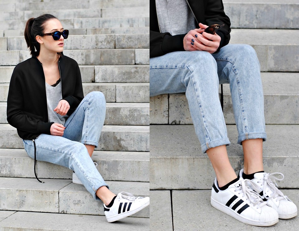 bien-hoa-phong-cach-ca-tuan-chi-voi-mot-doi-giay-adidas-superstar
