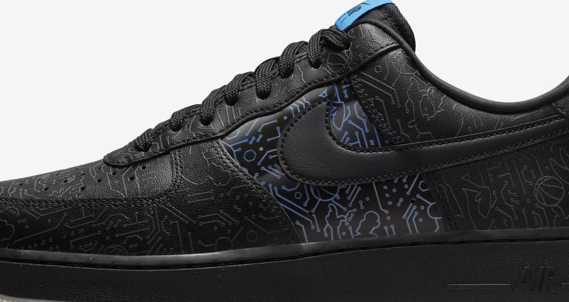 cung-diem-qua-space-jam-a-new-legacy-x-air-force-1-computer-chip