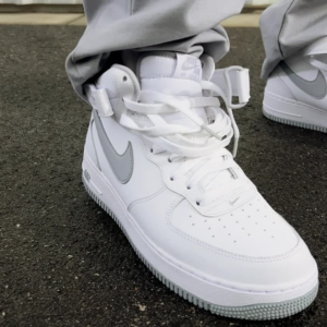 Giay Nike Air Force 1 Mid '07 'White Wolf Grey' DV0806-100