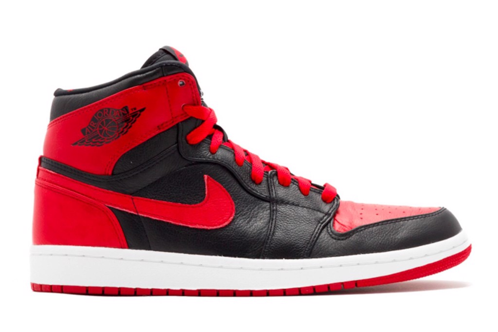 Những đôi sneaker gây tranh cãi nhất mọi thời đại Hinh anh 1: Nhung doi sneaker gay tranh cai nhat moi thoi dai