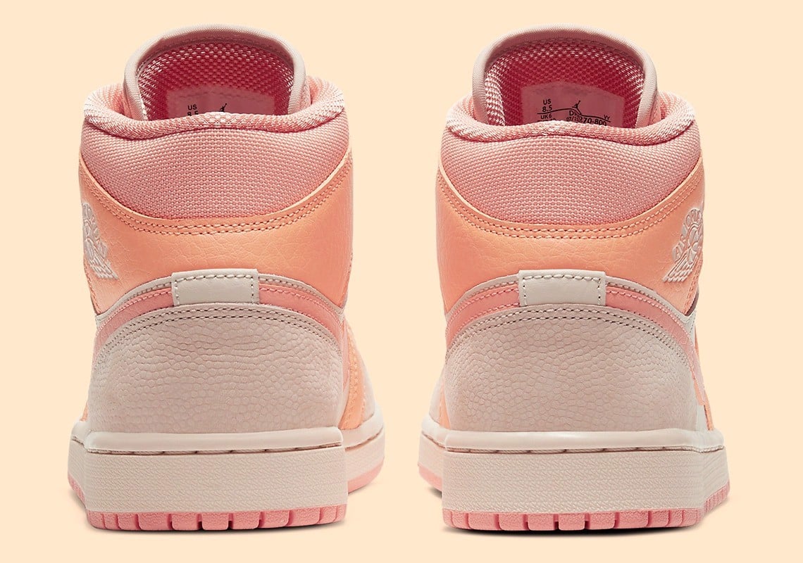 Air Jordan 1 Mid Apricot Orange – đôi Air Jordan ngọt ngào nhất 2020 Hinh anh 4: Air Jordan 1 Mid Apricot Orange – doi Air Jordan ngot ngao nhat 2020