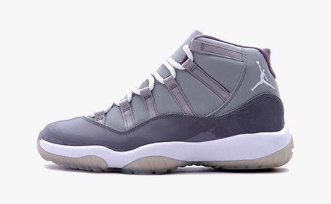 Air Jordan 11 Retro “Cool Grey” Phối màu: Medium Grey/White/Cool Grey Code: 136046-011 Ngày ra mắt: 03/03/2001 Giá bán lẻ: 125 USD