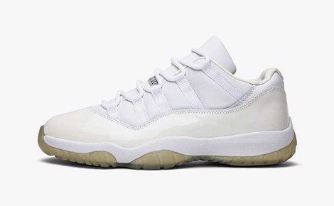 Air Jordan 11 Retro Low “Light Zen Grey” Phối màu: White/Light Zen Grey Code: 136053-101