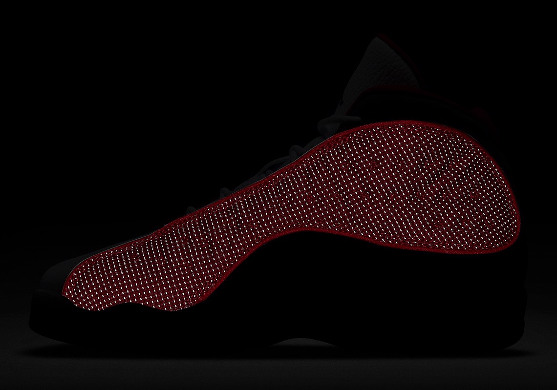 Air Jordan 13 “Red Flint” sẽ phát hành đủ size cho cả gia đình! Hinh anh 4: Air Jordan 13 “Red Flint” se phat hanh du size cho ca gia dinh!