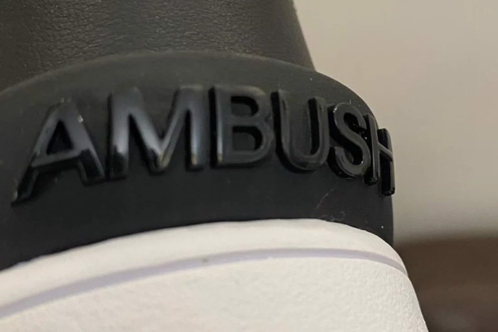 Hinh anh 4: Nhung hinh anh chinh thuc dau tien cua AMBUSH x Nike Dunk High