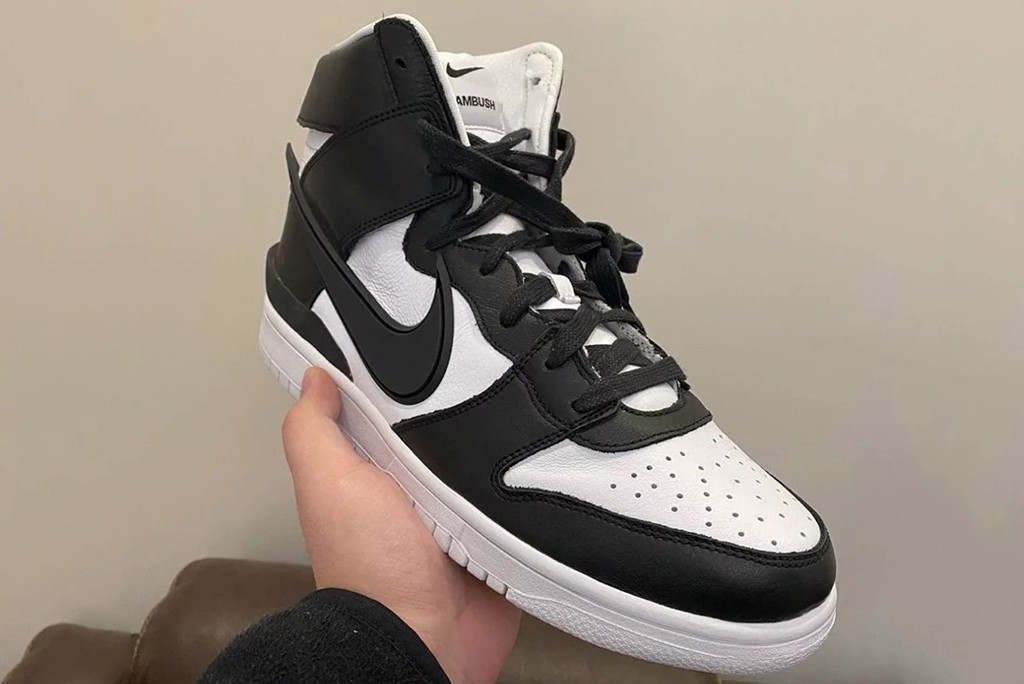Hinh anh 2: Nhung hinh anh chinh thuc dau tien cua AMBUSH x Nike Dunk High