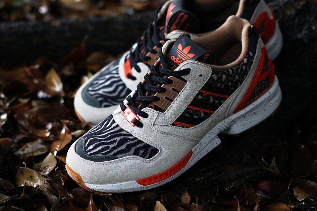 atmos-va-adidas-tha-con-thu-hoang-zx-8000-cua-minh-dau-thang-8