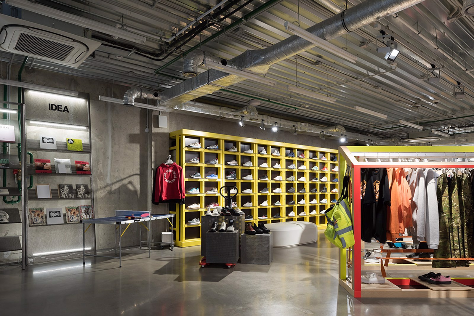 Điểm qua 17 cửa hàng và trang web sneaker tốt nhất trên thế giới Hinh anh 23: Diem qua 17 cua hang va trang web sneaker tot nhat tren the gioi