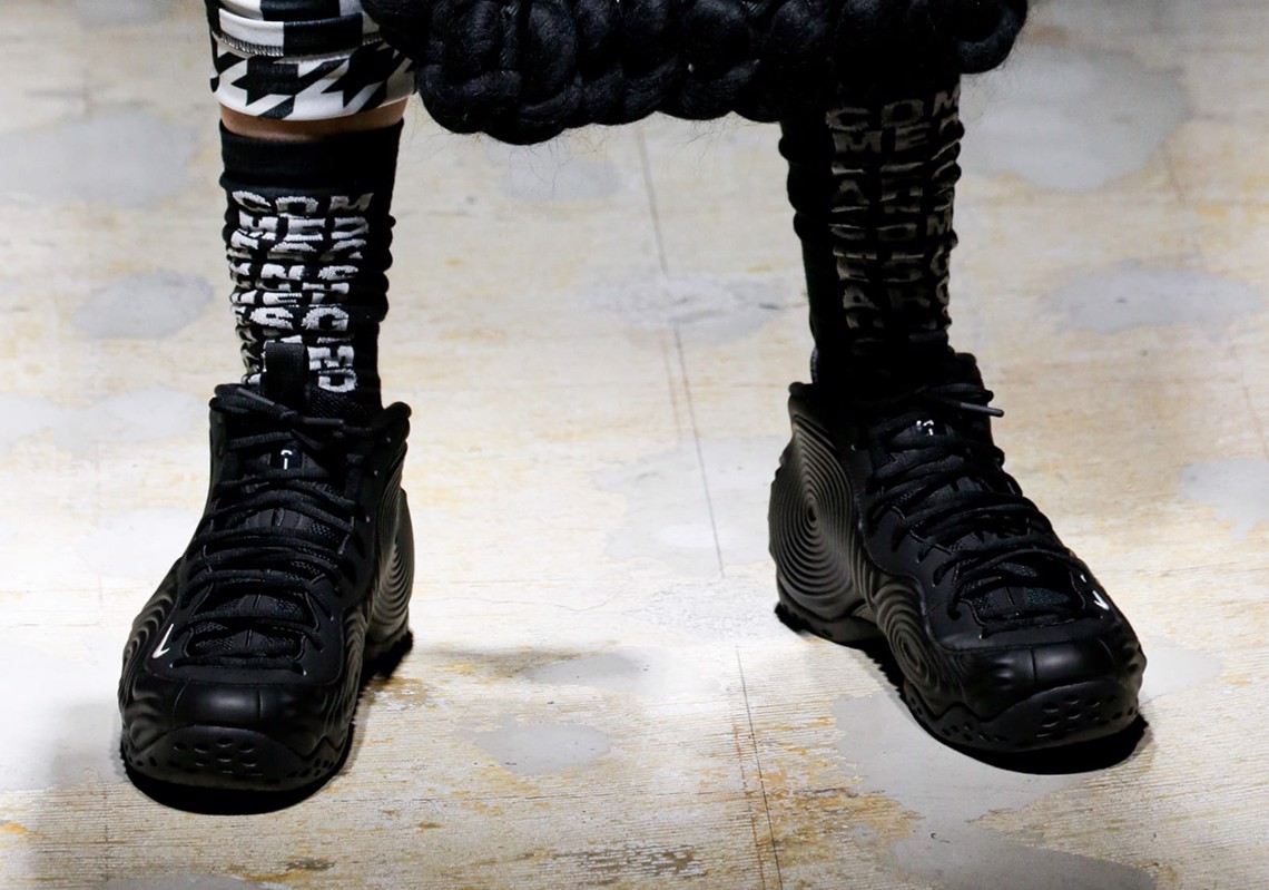 comme-des-garçons-homme-plus-cho-ra-mat-ban-hop-tac-cua-nike-air-foampoite-one-cho-bst-thu-dong-21