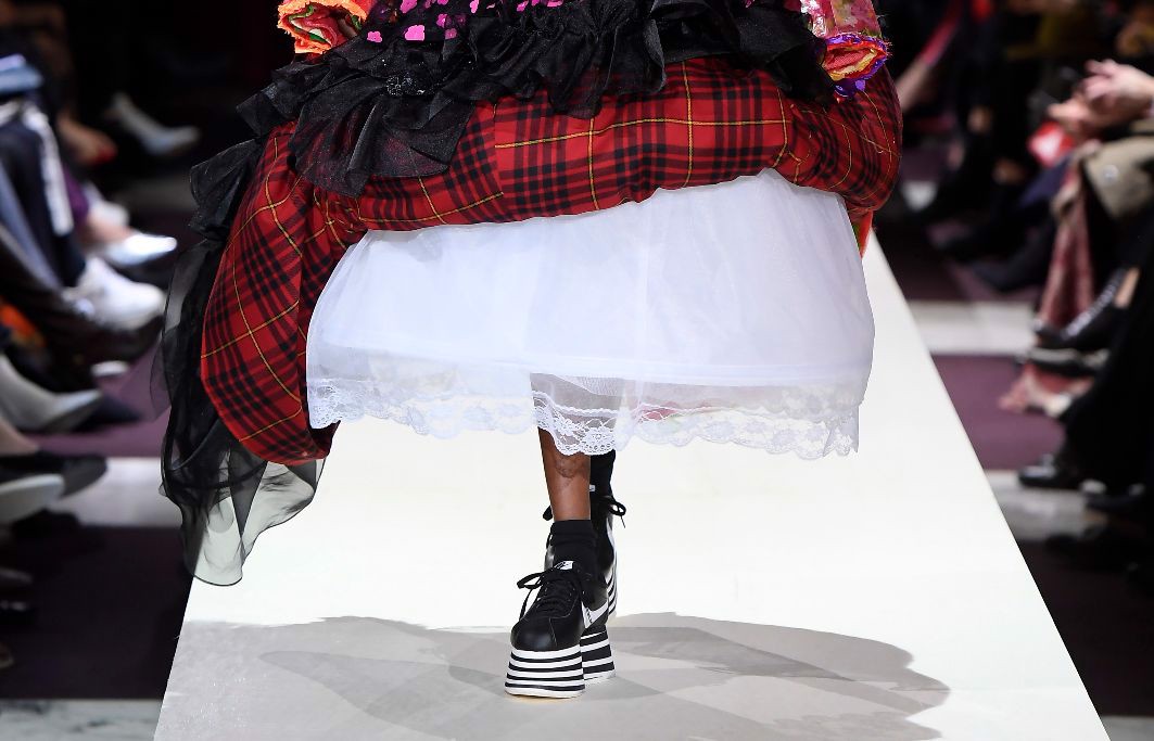 phien-ban-nike-cortez-ki-di-bac-nhat-tung-ra-mat-mot-su-hop-tac-voi-comme-des-garcons