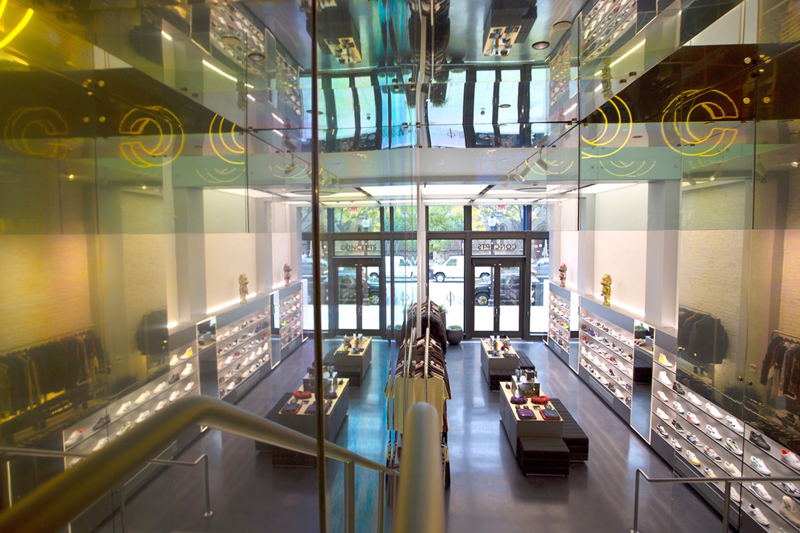 Điểm qua 17 cửa hàng và trang web sneaker tốt nhất trên thế giới Hinh anh 20: Diem qua 17 cua hang va trang web sneaker tot nhat tren the gioi