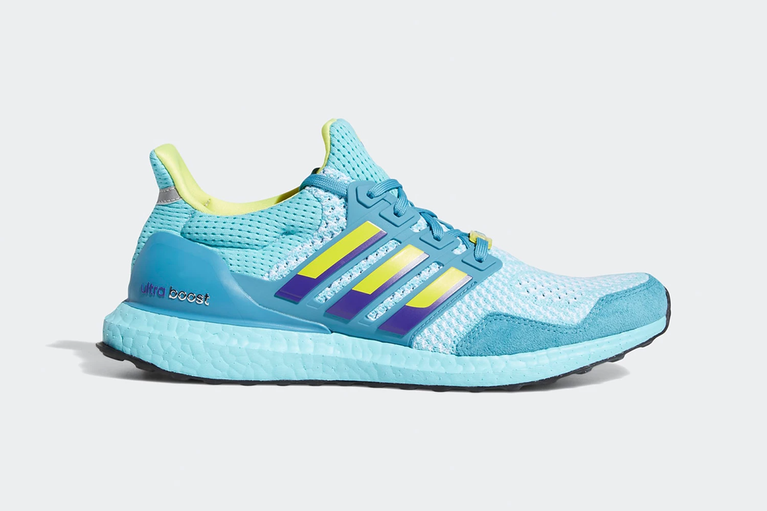 Hinh anh 6: Top 10 phoi mau Adidas UltraBoost tot nhat cho nam 2021