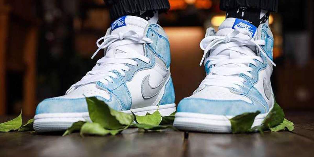 Review giày: Air Jordan 1 Retro High OG Hyper Royal Hinh anh 3: Review giay: Air Jordan 1 Retro High OG Hyper Royal