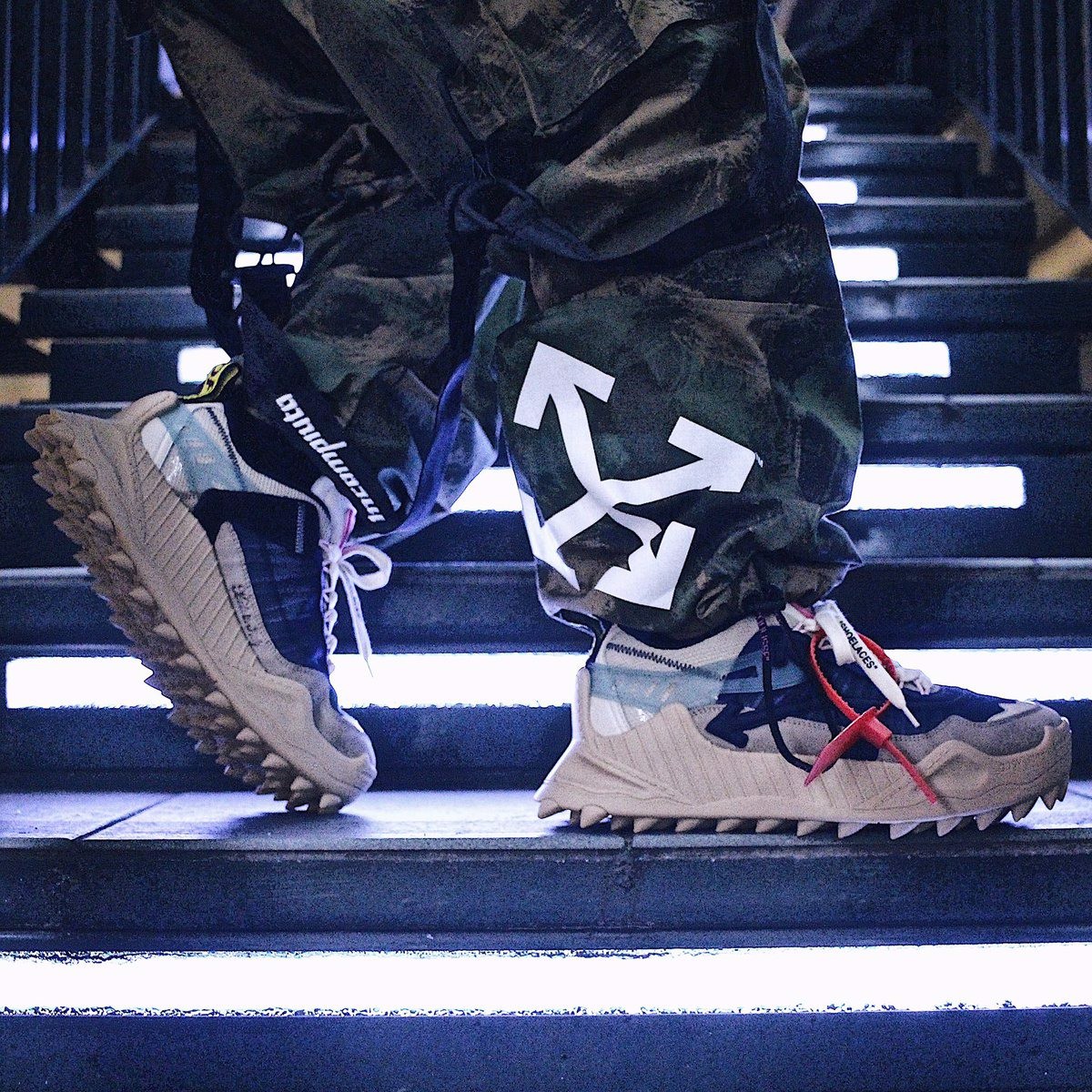 nhung-thiet-ke-sneaker-co-gia-tri-nhat-cua-virgil-abloh