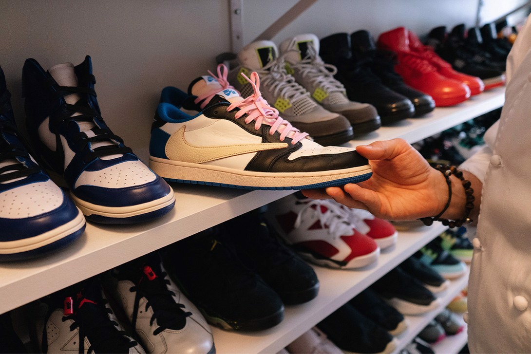 bep-truong-james-kent-va-tinh-ban-la-ki-cung-union-x-air-jordan-1