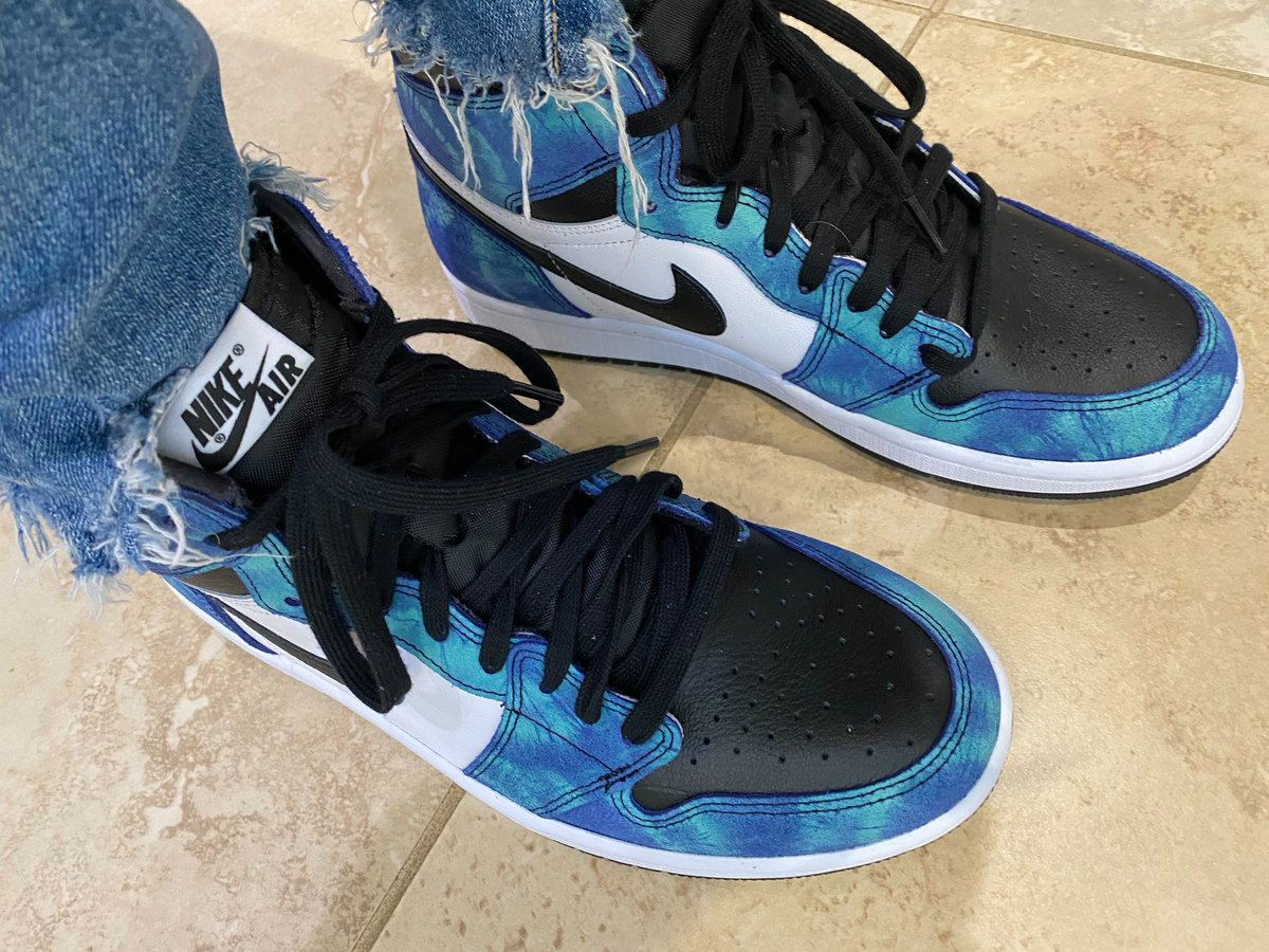 air-jordan-1-high-og-tie-dye-cu0450-100-se-ra-mat-trong-nam-nay
