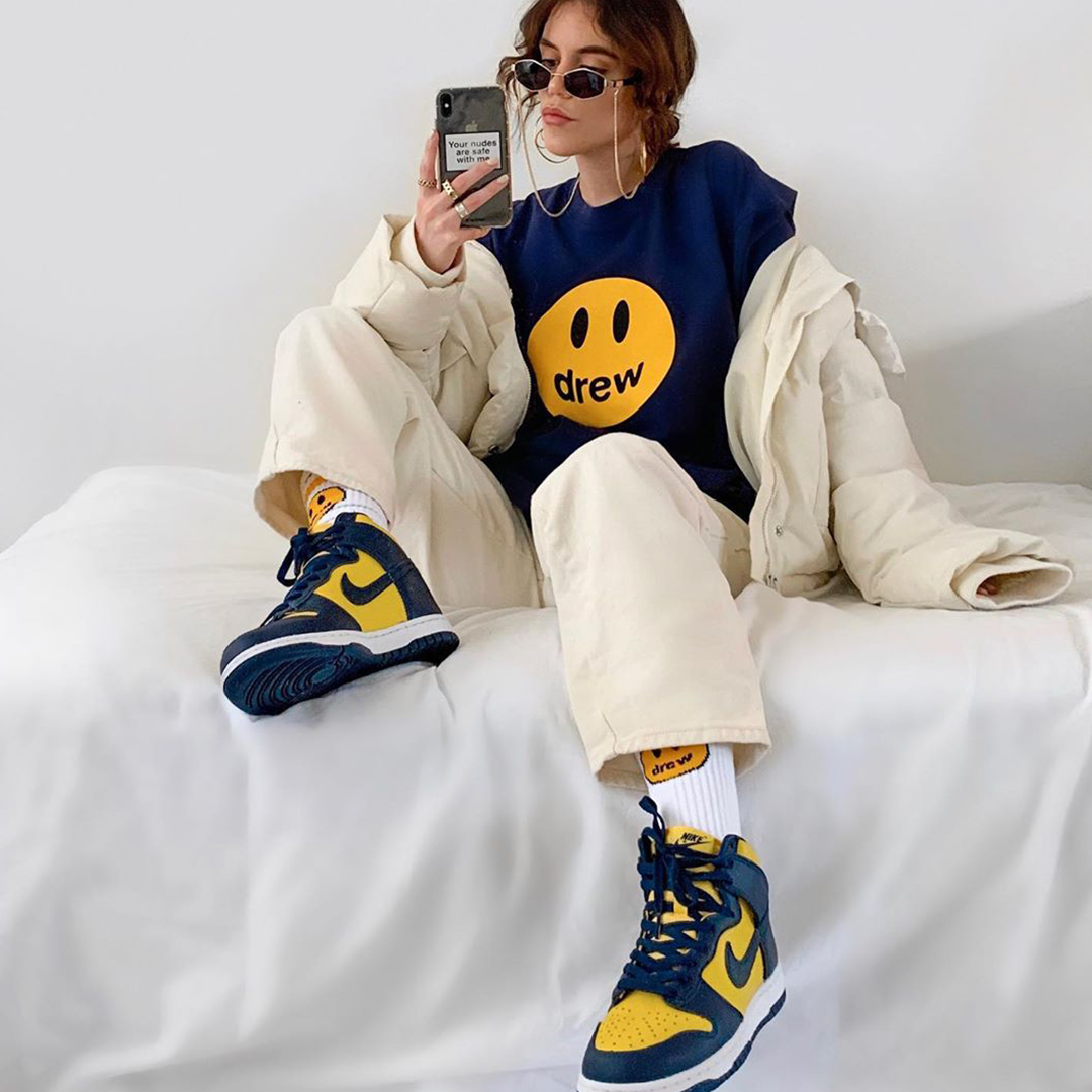 len-do-cung-nike-dunk-the-nao-cho-chat