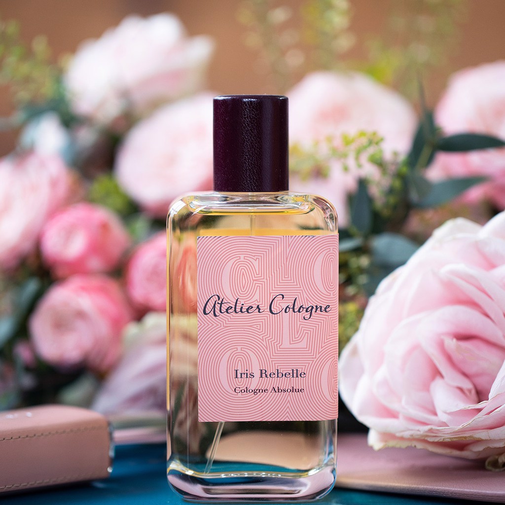 Những chai nước hoa có mùi hương tươi mát mà chắc chẵn bạn sẽ thích Hinh anh 2: Nhung chai nuoc hoa co mui huong tuoi mat ma chac chan ban se thich